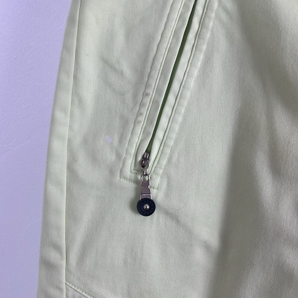 Jamie Sadock Honey Dew-Coloured Cotton Golf Shorts - Picture 4 of 10